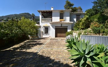 Property slide 29