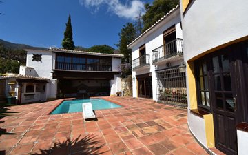 Property slide 30