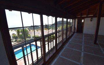 Property slide 36