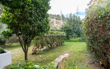 Property slide 18