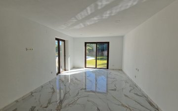 Property slide 31