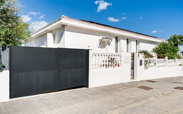 Property slide 23