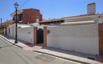 Property slide 25