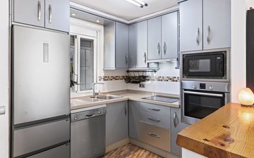 Property slide 30