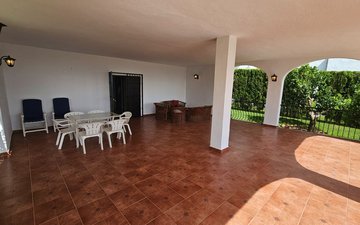 Property slide 33