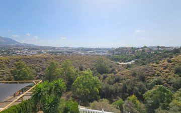 Property slide 46