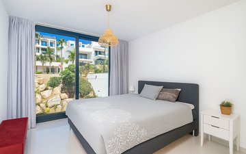 Property slide 7