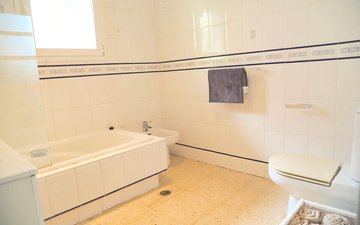 Property slide 38