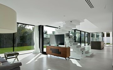 Property slide 10