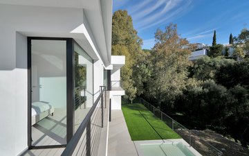 Property slide 14