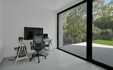 Property slide 20