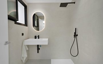 Property slide 21