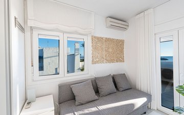 Property slide 60