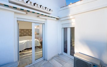 Property slide 63