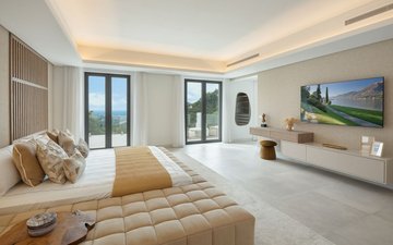 Property slide 10