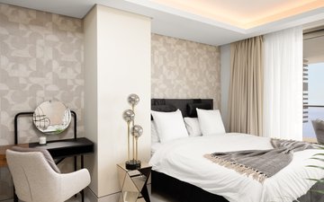 Property slide 20