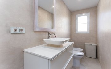 Property slide 21
