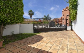 Property slide 17