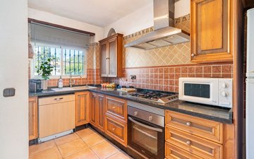 Property slide 10