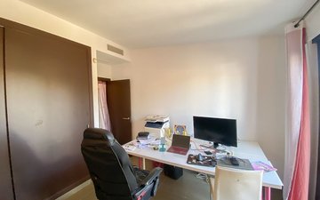Property slide 15