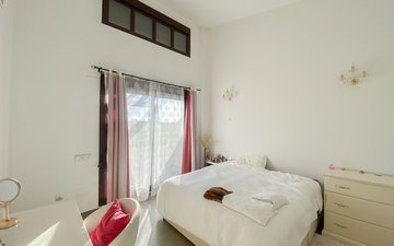 Property slide 9