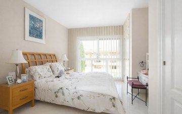 Property slide 21