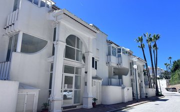 Property slide 18