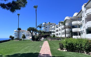 Property slide 22