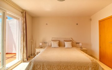 Property slide 20