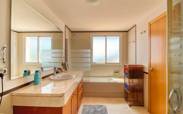 Property slide 24
