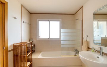 Property slide 30