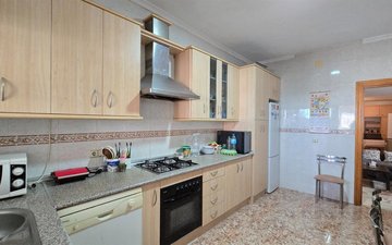Property slide 22