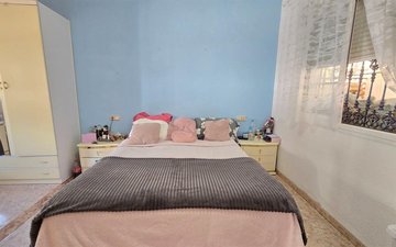 Property slide 27