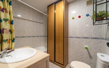 Property slide 19