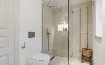 Property slide 18