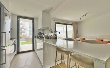 Property slide 8