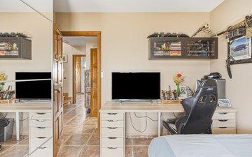 Property slide 18