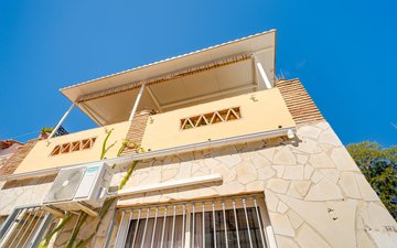 Property slide 33