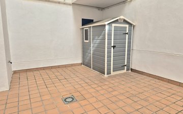 Property slide 39