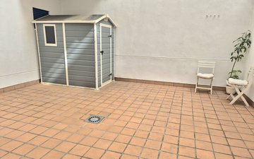 Property slide 40