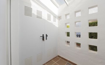 Property slide 28