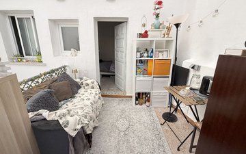 Property slide 17