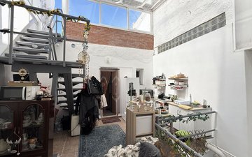 Property slide 19