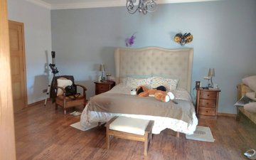 Property slide 25