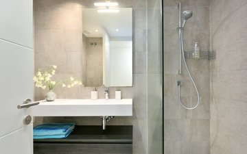 Property slide 18