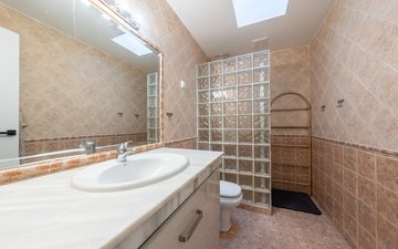 Property slide 22