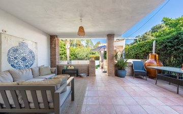 Property slide 28