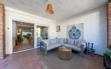 Property slide 39