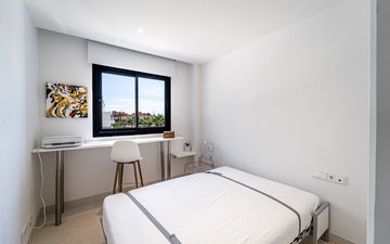Property slide 10