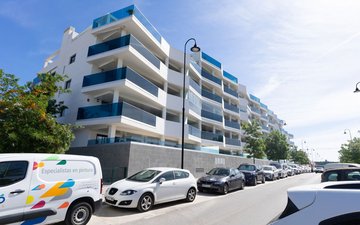 Property slide 16